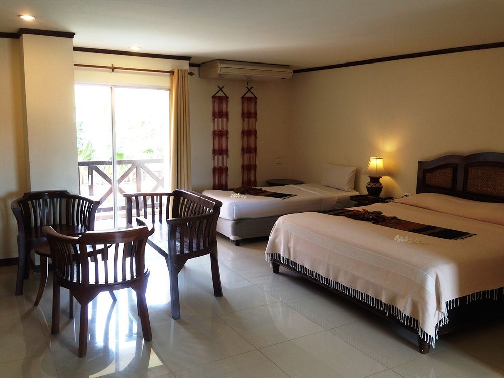 Phuphaya Resort Pattaya Eksteriør billede
