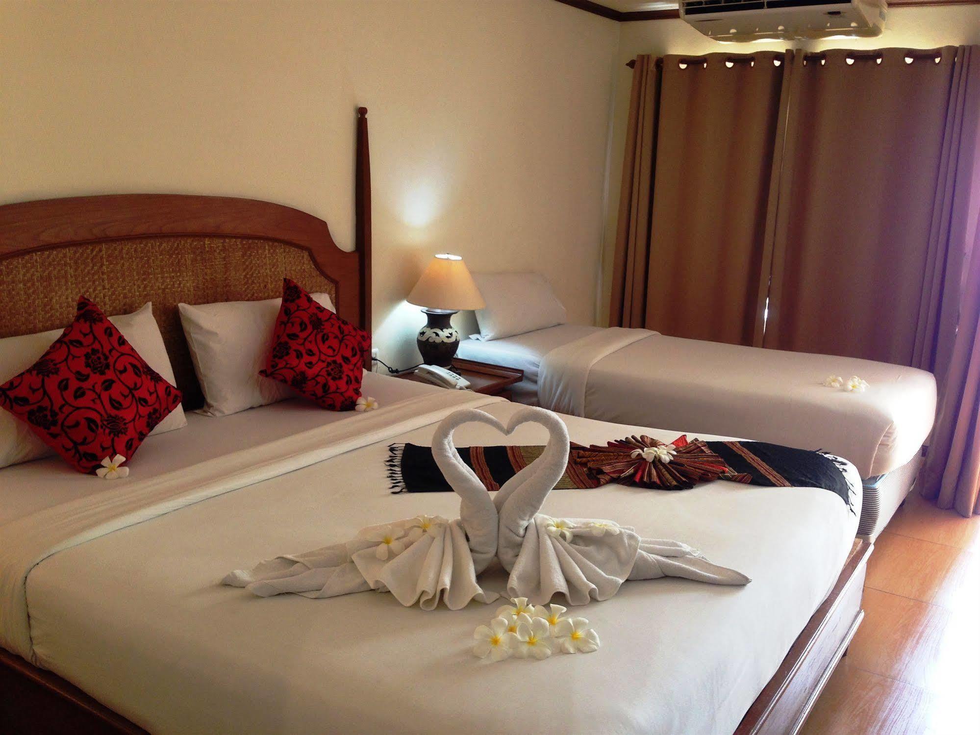 Phuphaya Resort Pattaya Eksteriør billede