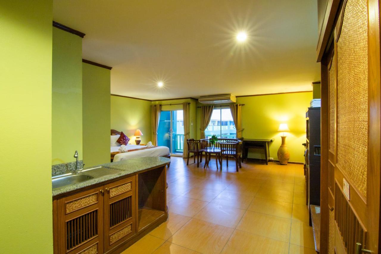 Phuphaya Resort Pattaya Eksteriør billede