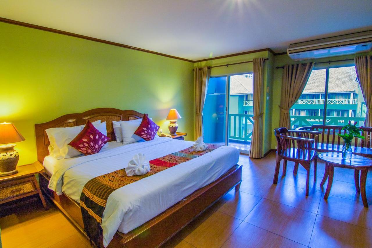 Phuphaya Resort Pattaya Eksteriør billede