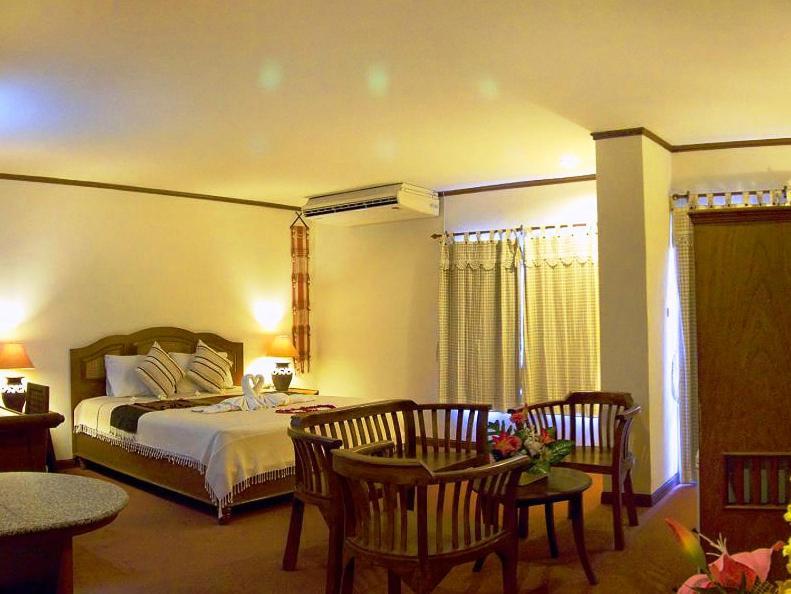 Phuphaya Resort Pattaya Eksteriør billede